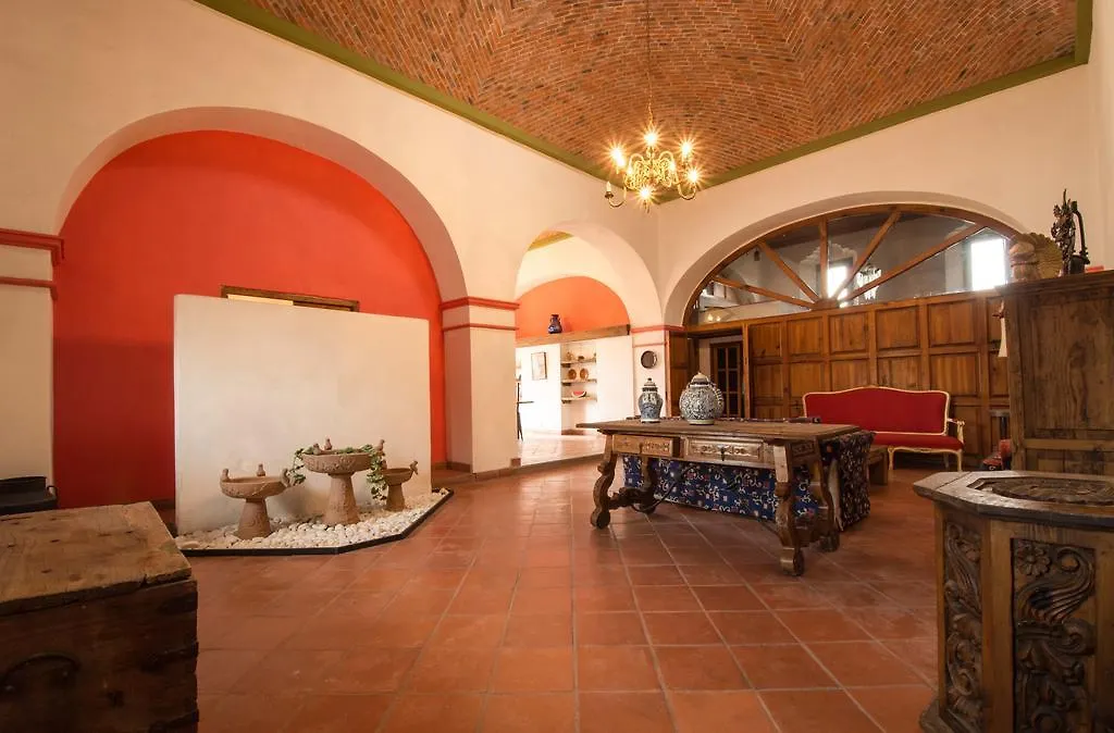 Departamento Hacienda Castillo Hotel Queretaro
